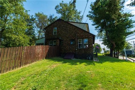 1718 4th Street Carroll Township PA 15063