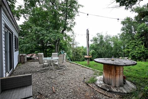 1718 4th Street Carroll Township PA 15063