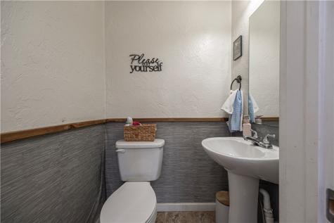 1718 4th Street Carroll Township PA 15063