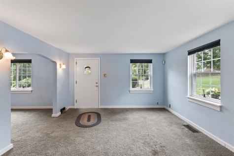 76 Kingston Avenue Crafton PA 15205