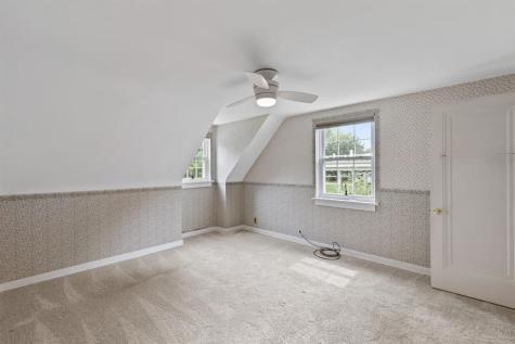 76 Kingston Avenue Crafton PA 15205