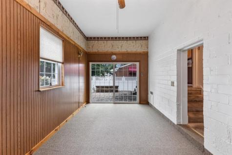 76 Kingston Avenue Crafton PA 15205
