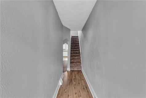 831 Woodward Avenue Stowe Township PA 15136