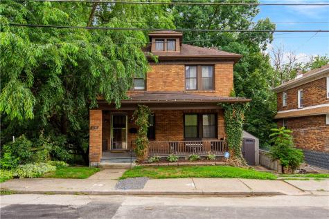 2230 Fairland Street Overbrook PA 15210