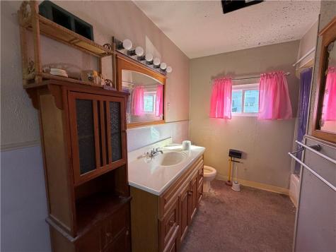 1931 Leishman Avenue Arnold PA 15068