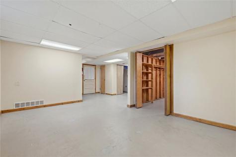 5005 Schwartz Lane Hermitage PA 16148