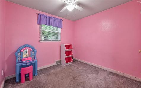 1337 Hamilton Road Castle Shannon PA 15234
