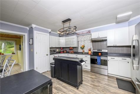 380 Garretts Run Road Manor Township PA 16201