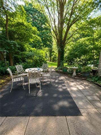 121 Center Avenue Bellevue PA 15202
