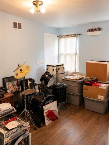 121 Center Avenue Bellevue PA 15202