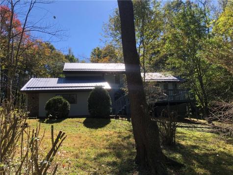 218 Chestnut Lane Ohiopyle PA 15421
