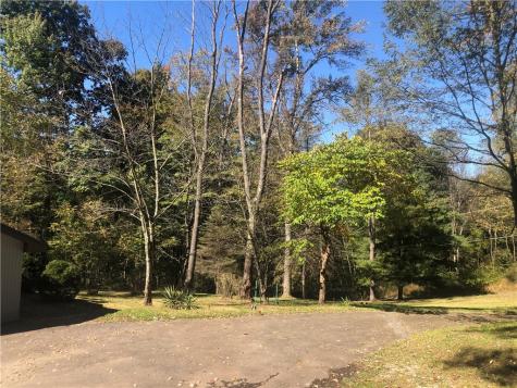 218 Chestnut Lane Ohiopyle PA 15421