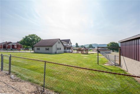 231 9th Street Conemaugh/young Townships - Ind PA 15681