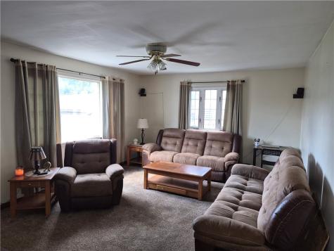 1037 6th Street Jefferson Hills PA 15088
