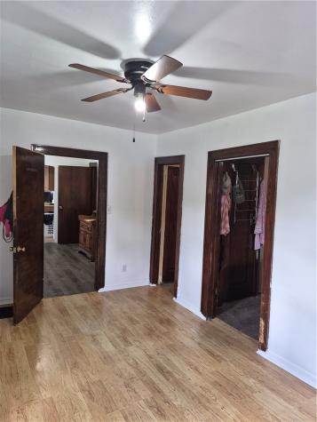 1037 6th Street Jefferson Hills PA 15088