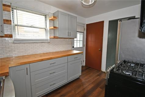 433 Ridgemont Drive Banksville/westwood PA 15220