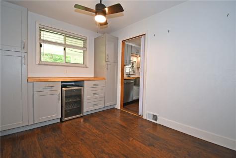 433 Ridgemont Drive Banksville/westwood PA 15220