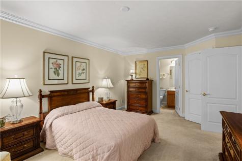 400 Katy Lane Collier Township PA 15071