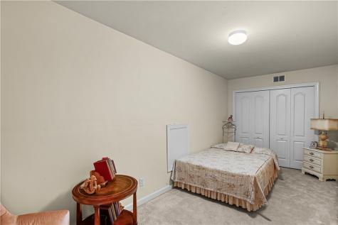 400 Katy Lane Collier Township PA 15071