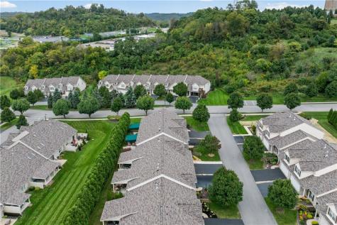 400 Katy Lane Collier Township PA 15071