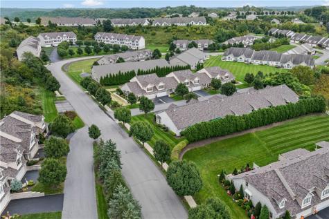 400 Katy Lane Collier Township PA 15071