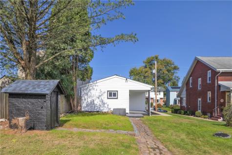 577 Jefferson Street Rochester PA 15074