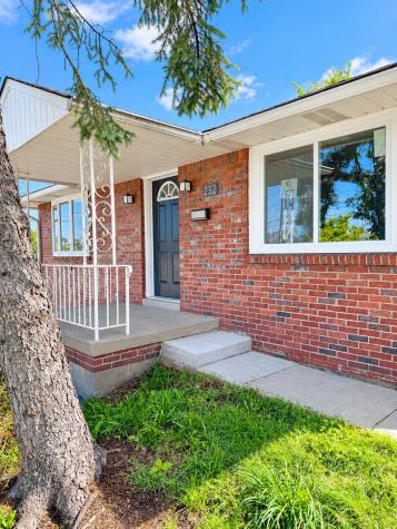 232 Mary Street West End PA 15120