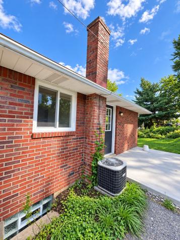 232 Mary Street West End PA 15120