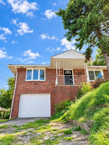 232 Mary Street West End PA 15120