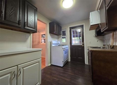 2405 Wenzell Beechview PA 15216