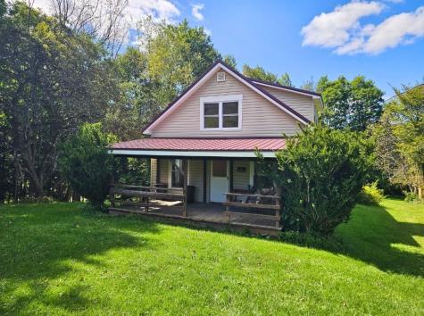 14257 Middleton Road Waterford PA 16441