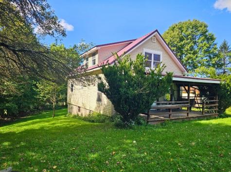 14257 Middleton Road Waterford PA 16441