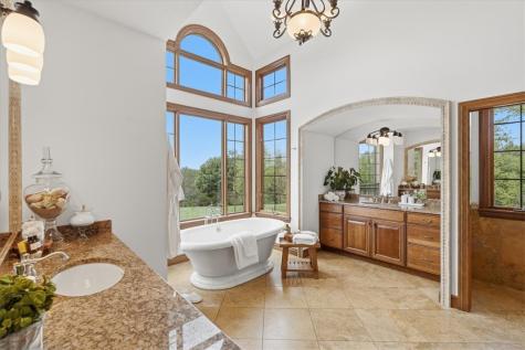 524 Paracca Lane Franklin Township PA 16123