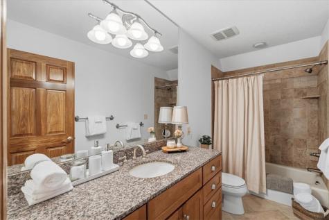524 Paracca Lane Franklin Township PA 16123