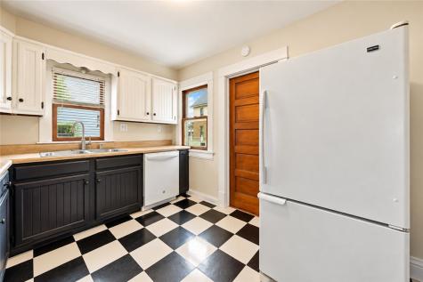 466 Jackson Street Rochester PA 15074