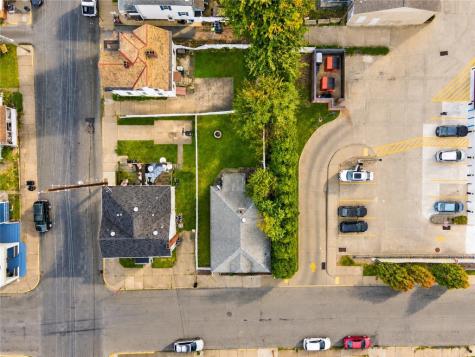 466 Jackson Street Rochester PA 15074