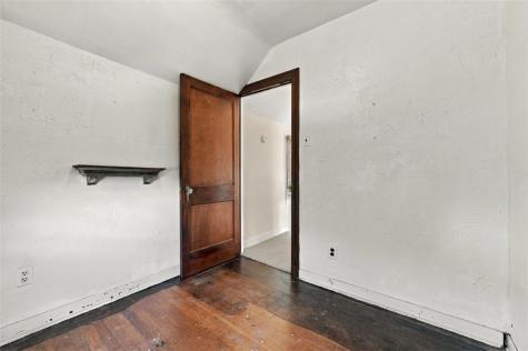 24 Wheeler Avenue Ingram PA 15205