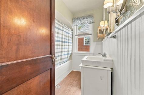 24 Wheeler Avenue Ingram PA 15205