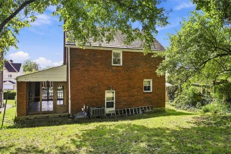24 Wheeler Avenue Ingram PA 15205