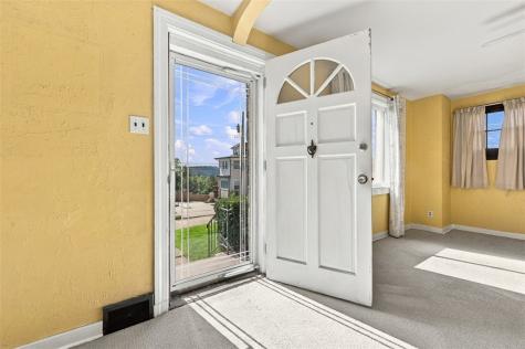 24 Wheeler Avenue Ingram PA 15205
