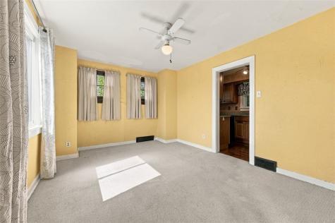 24 Wheeler Avenue Ingram PA 15205