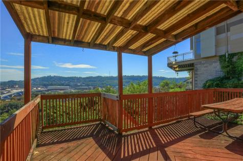 1723 Lowrie Spring Hill PA 15212