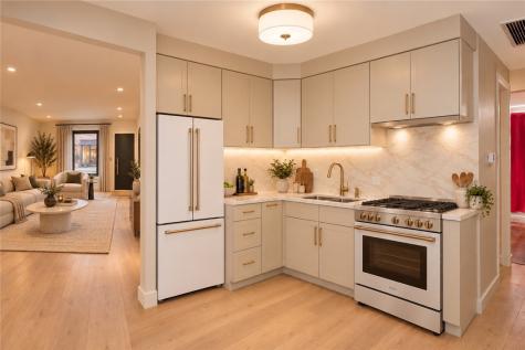 1723 Lowrie Spring Hill PA 15212