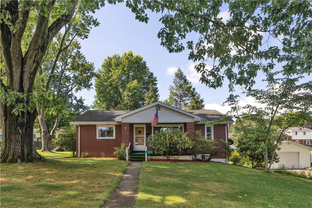 108 Fairview Street Delmont PA 15626