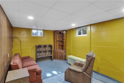 108 Fairview Street Delmont PA 15626