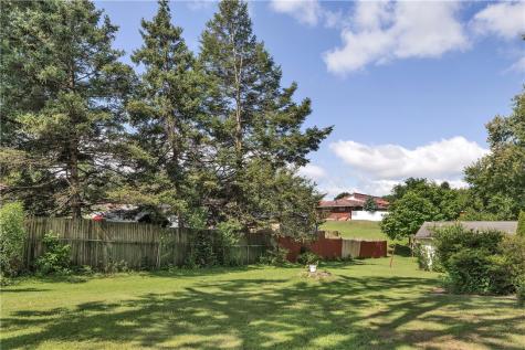 108 Fairview Street Delmont PA 15626