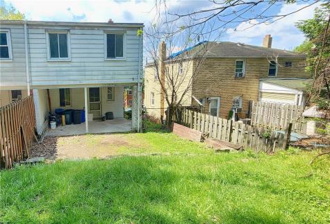 1118 Woodbine Street Stanton Heights PA 15201