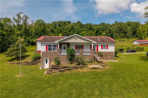 185 Dutch Glory Road West Bethlehem PA 15311