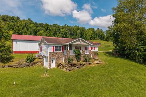 185 Dutch Glory Road West Bethlehem PA 15311