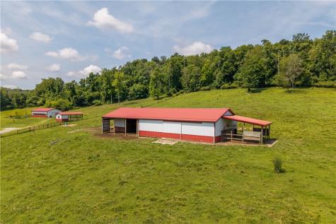 185 Dutch Glory Road West Bethlehem PA 15311